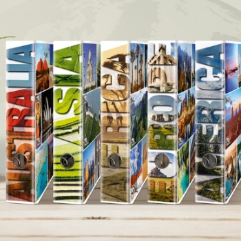 Translation: "Gruppbild Globetrotter Motivmapp