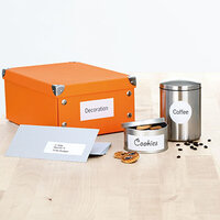 Translation: "Användningsbild av universala etiketter på olika föremål