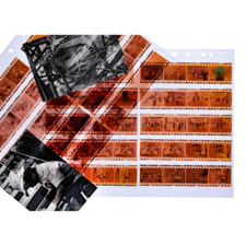 Eine Sammlung von Filmstreifen mit verschiedenen Schwarz-Weiß- und Farbfotos, die Szenen aus dem Alltag und Porträts zeigen.